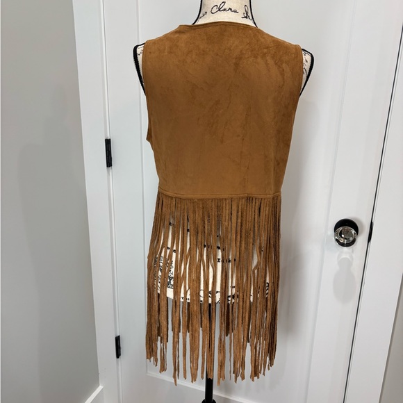 Stetson Brown Faux Suede Western Vest with Fringe - Picture 3 of 5